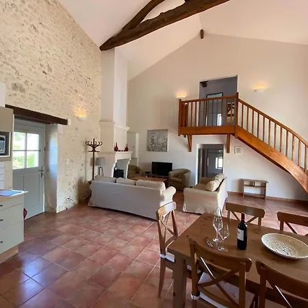 Charming In Dordogne Near Vineyards * Chalais (Charente)