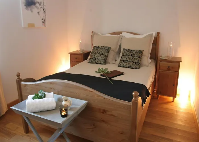 Charming In Dordogne Near Vineyards Holiday home