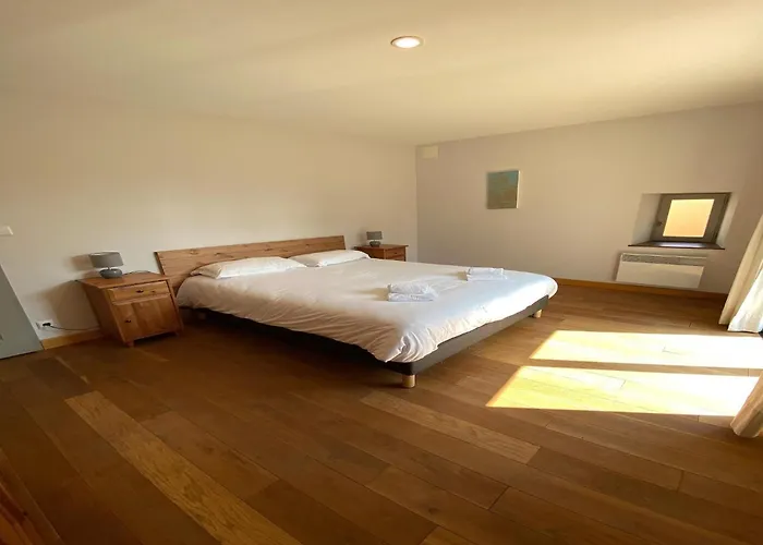 Charming In Dordogne Near Vineyards * Chalais (Charente)